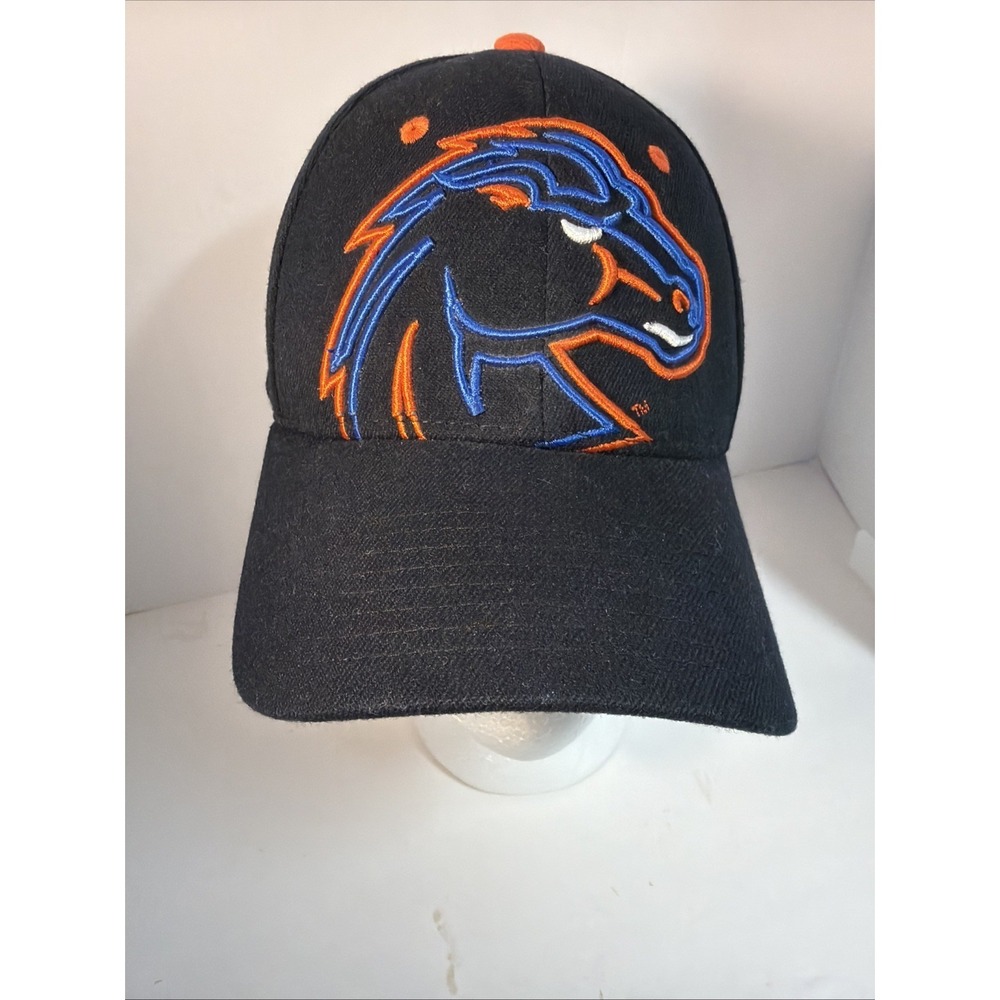 Zephyr NCAA Boise State University Broncos Adult Sz M/L Black Stretch Hat New